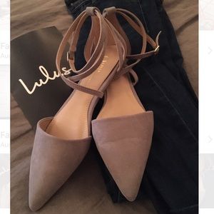 Lulu's Rayna Suede Flats in Gray
