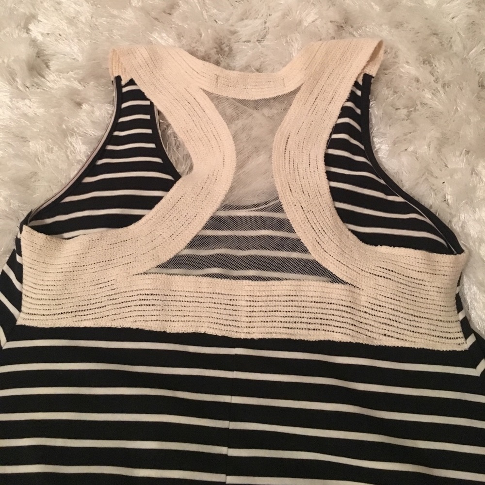 Flowy top - Picture 2 of 2
