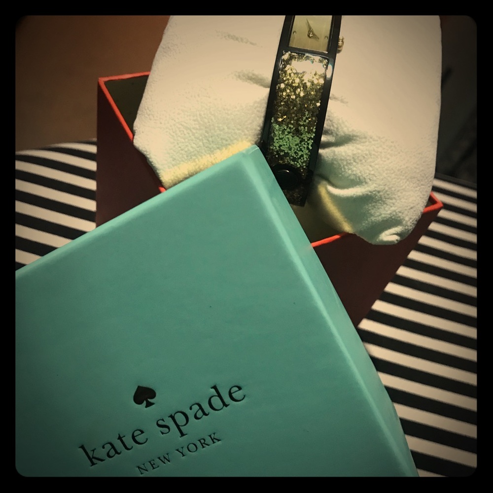 KATE SPADE ♠️ Black/Gold Carousel Bangle Watch NWT