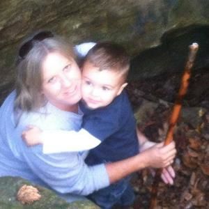 Meet your Posher, Tia