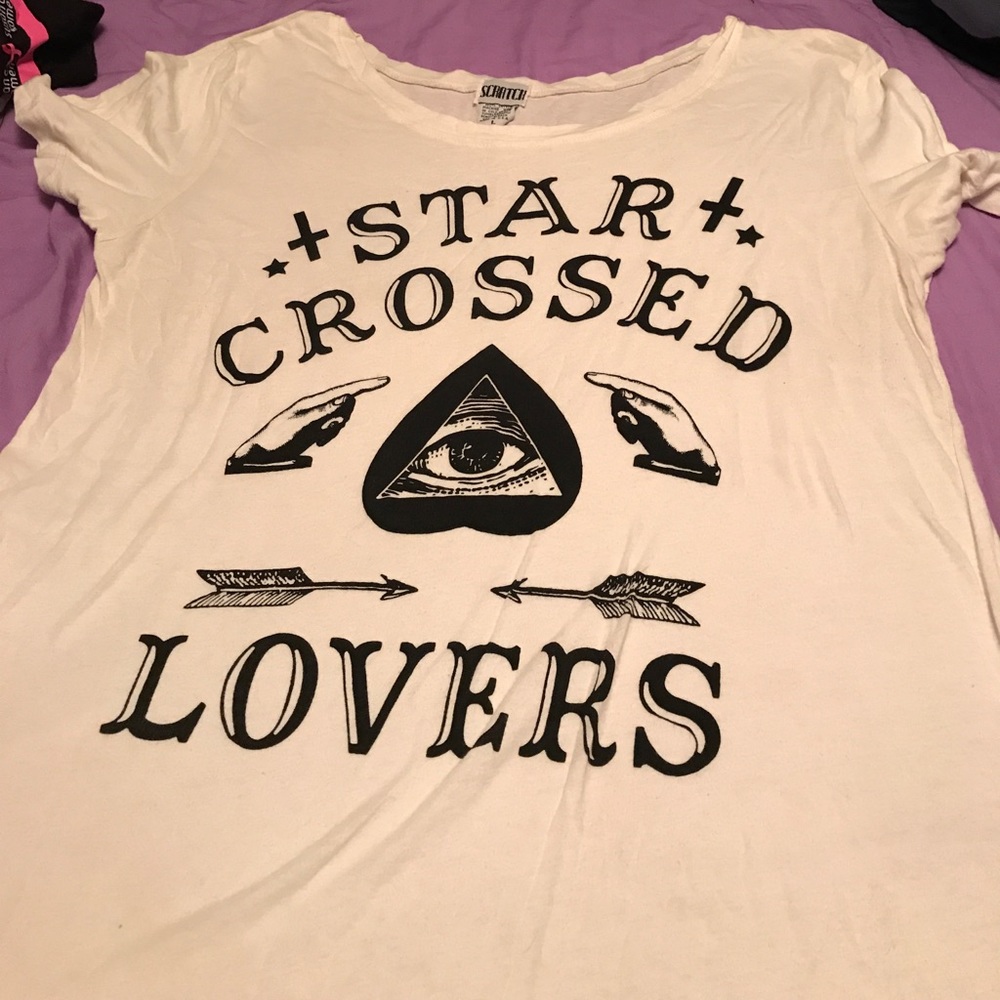 Beige tshirt