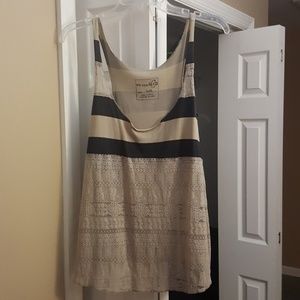 *new listing* Cute, sexy tank