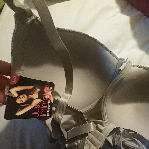 Bra - Picture 2 of 3