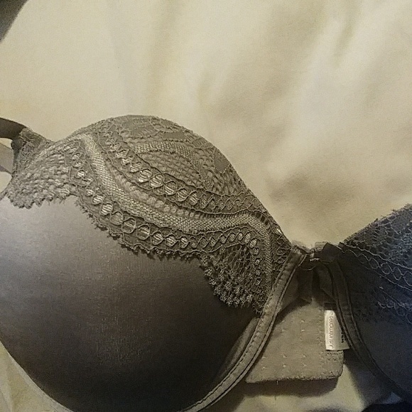 Bra - Picture 3 of 3