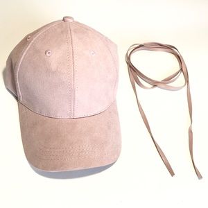 FOREVER 21 Blush Faux Suede Hat & Leather Choker