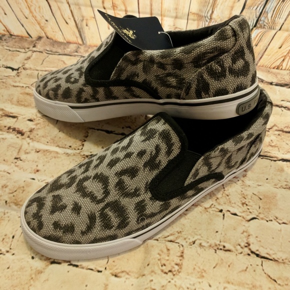 grey leopard sneakers