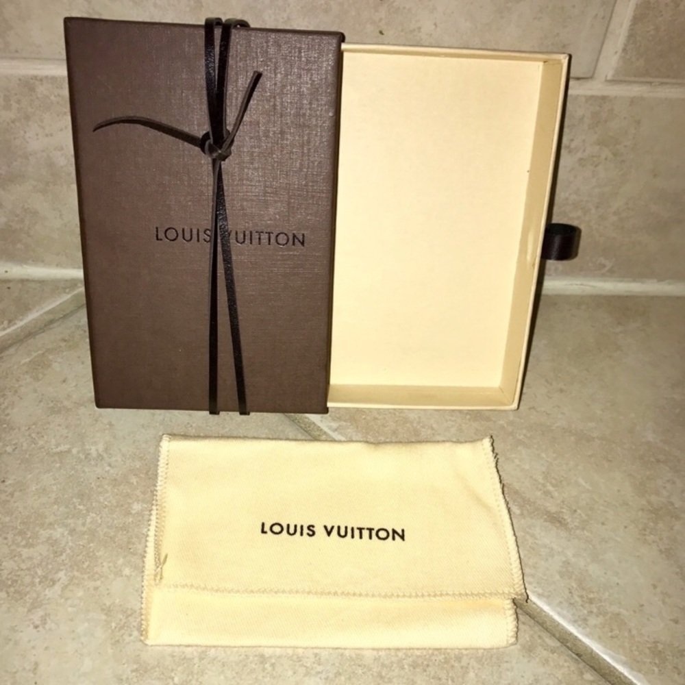 Louis Vuitton wallet box with dust bag