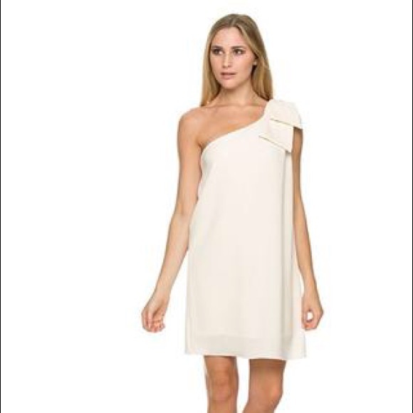 Embrace one shoulder pink dress - Picture 1 of 2