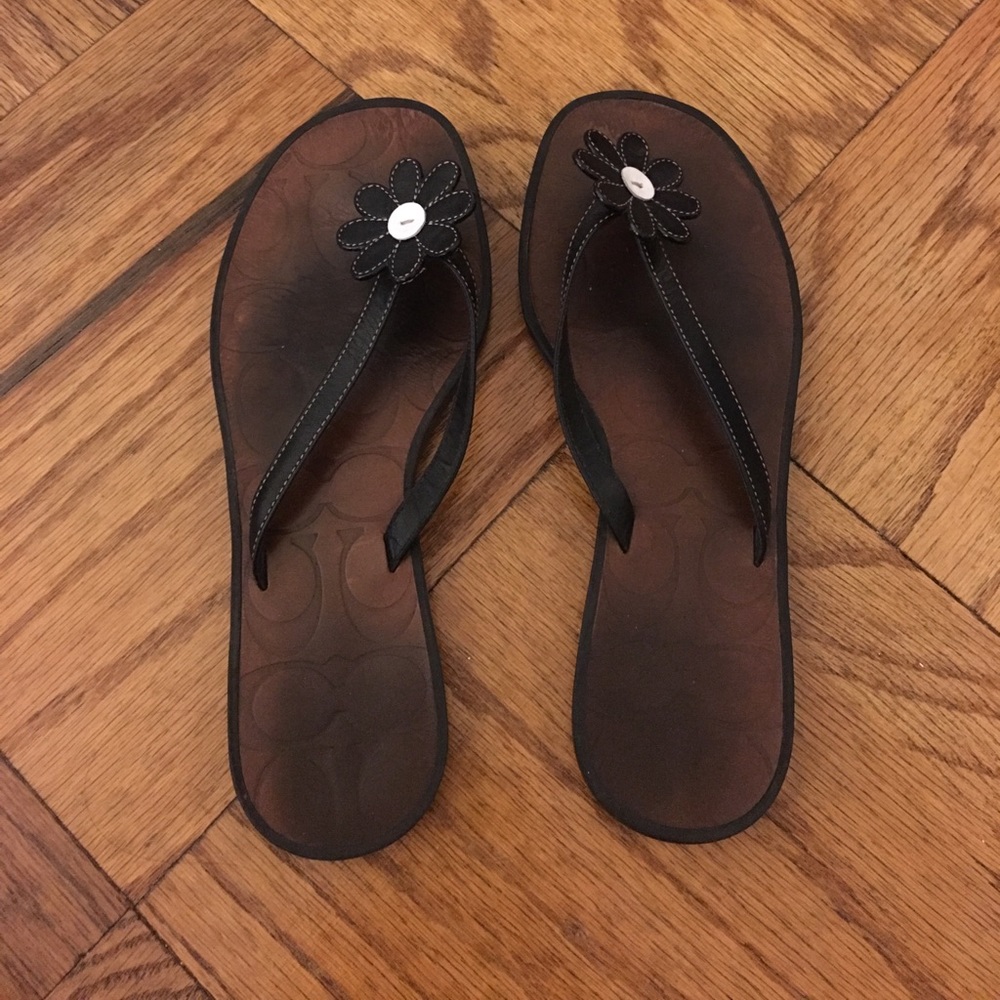 Coach leather flip flops with Daisy - Size 5