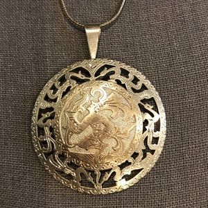 VINTAGE STERLING SILVER NECKLACE VINTAGE STERLING SILVER NECKLACE