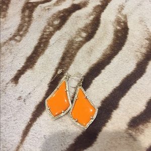 Orange Kendra Scott Alex earrings. Orange Kendra Scott Alex earrings.
