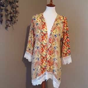 Floral kimono Floral kimono