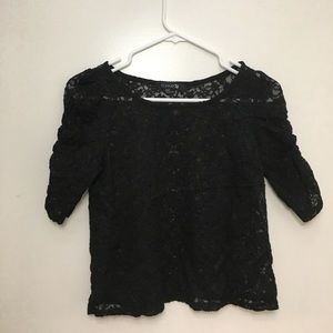 Flower lace crop top