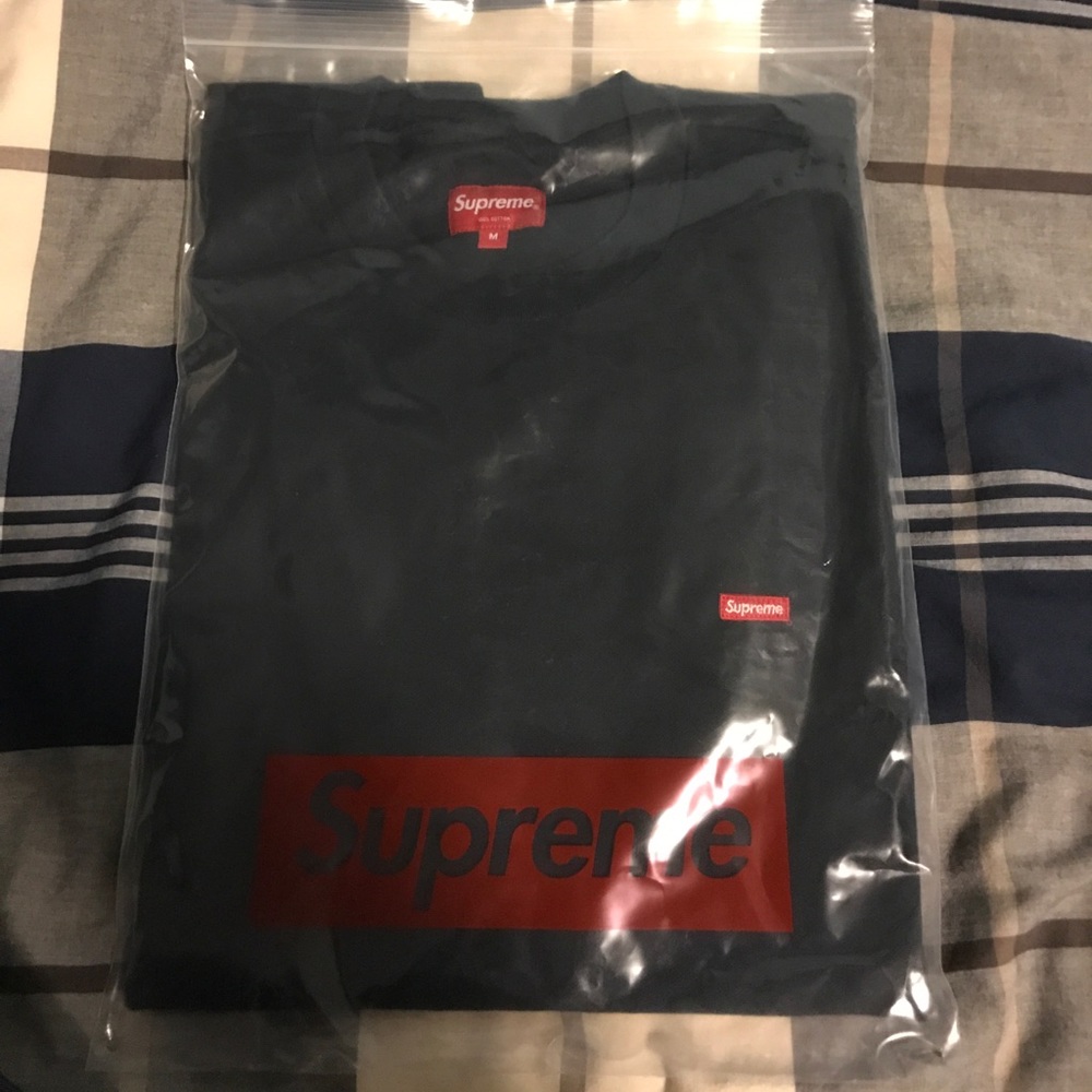 Supreme small box logo tee