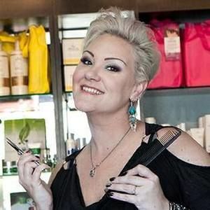 Meet your Posher, Wendy