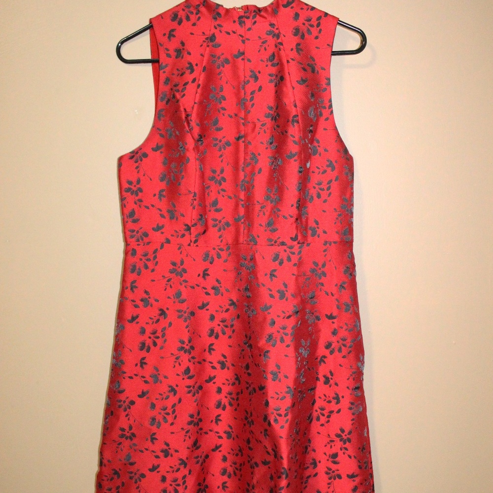 New Without Tags. Kensie, above the knee dress.