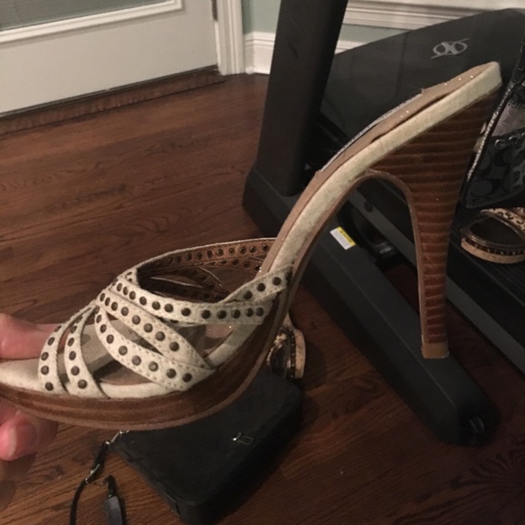 Steve Madden studded high heels - Picture 3 of 3