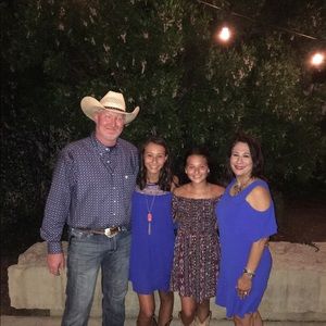 Meet your Posher, Cindy