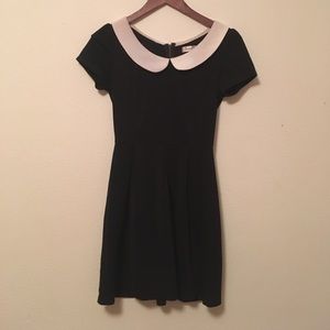 ModCloth —  Classic Peter Pan Collar Dress