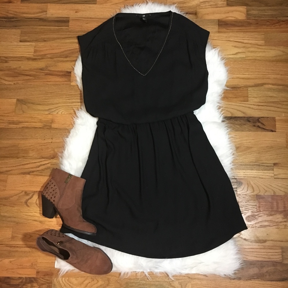H&M black dress with small gold beaded v neckline - Picture 5 of 6