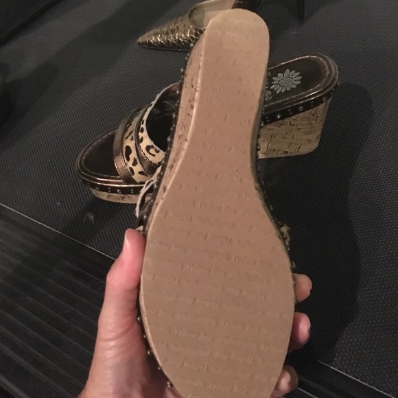 Yellow box wedges - Picture 3 of 4