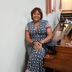 Meet your Posher, Joyce