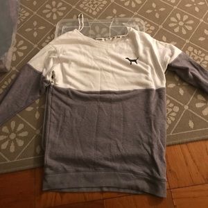 Crew neck sweatshirt
