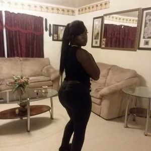 Meet your Posher, Brandy