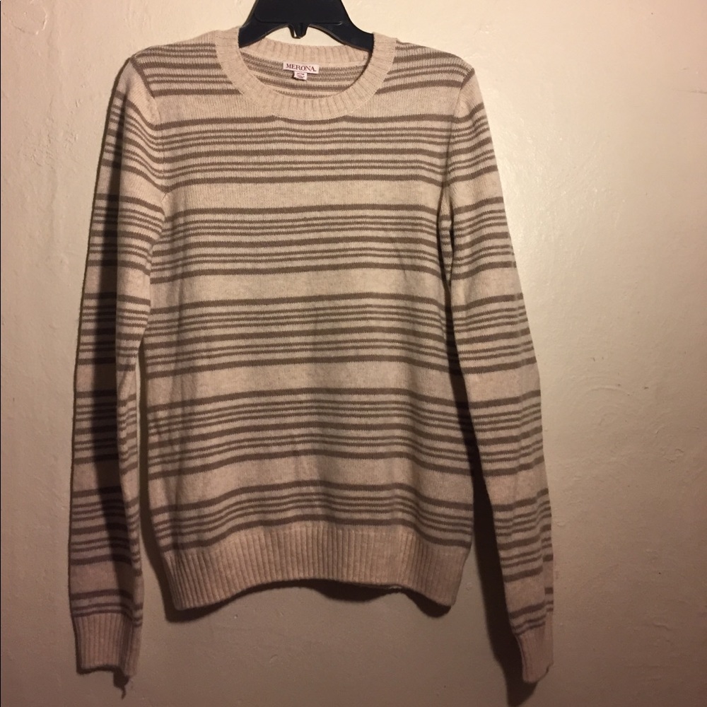 Stripe men’s sweater