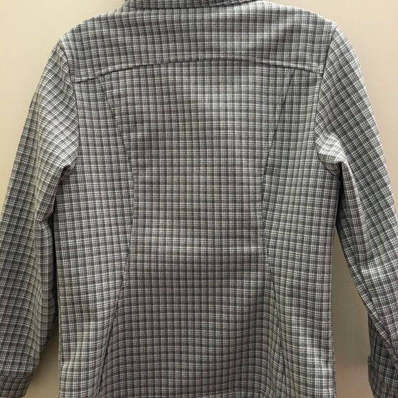 ☔️NORTH FACE RAIN JACKET GRAY PLAID☔️ - Picture 8 of 8