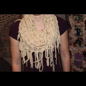 Knit scarf