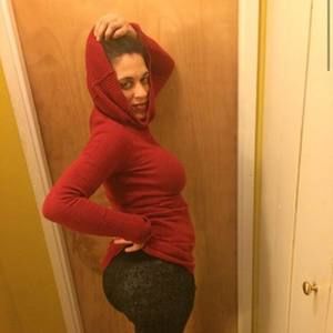 Meet your Posher, Deedee