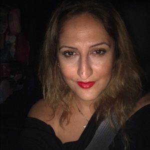 Meet your Posher, Eva