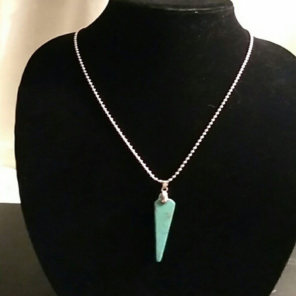 Faux Turquoise Pendant Necklace