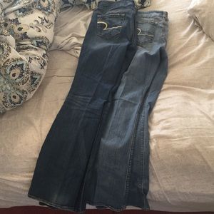 *Bundle* two pairs American eagle jeans 👖