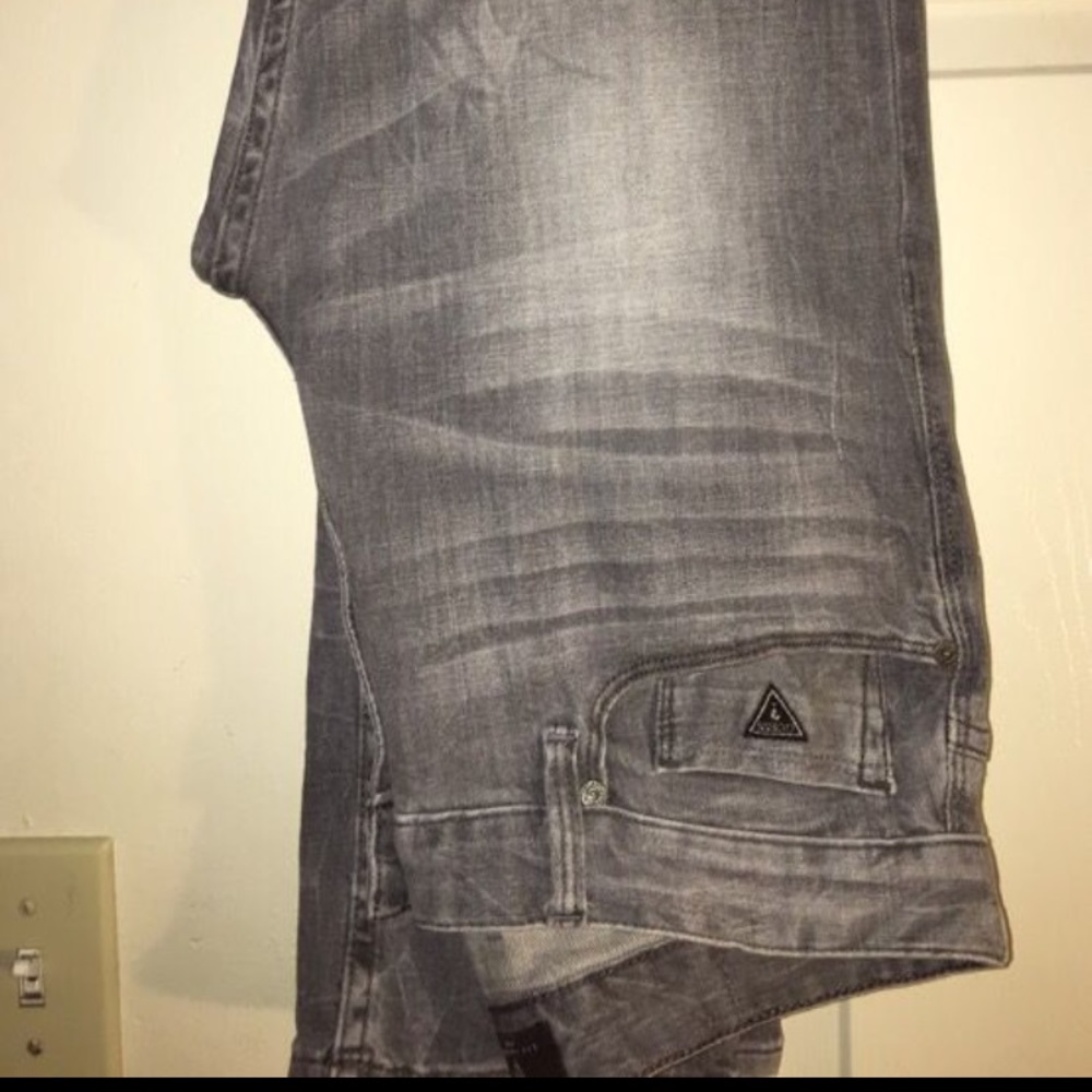 Guess grey jeans 32/30