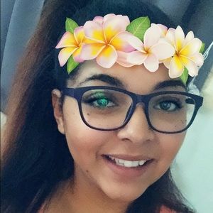 Meet your Posher, Delilah