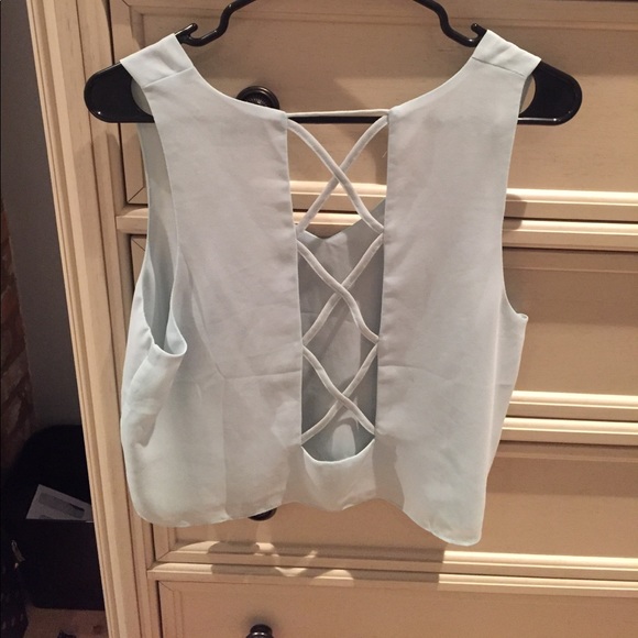 Loose tank top - Picture 2 of 2
