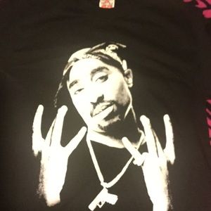 Tupac t shirt