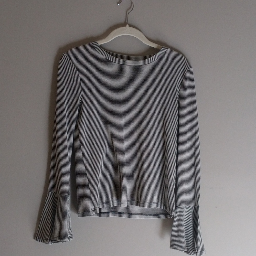 Anthropologie bell sleeve top