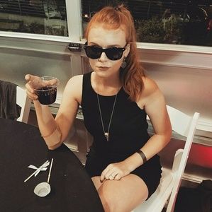 Meet your Posher, Hildi