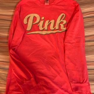 VS Pink long sleeve tee