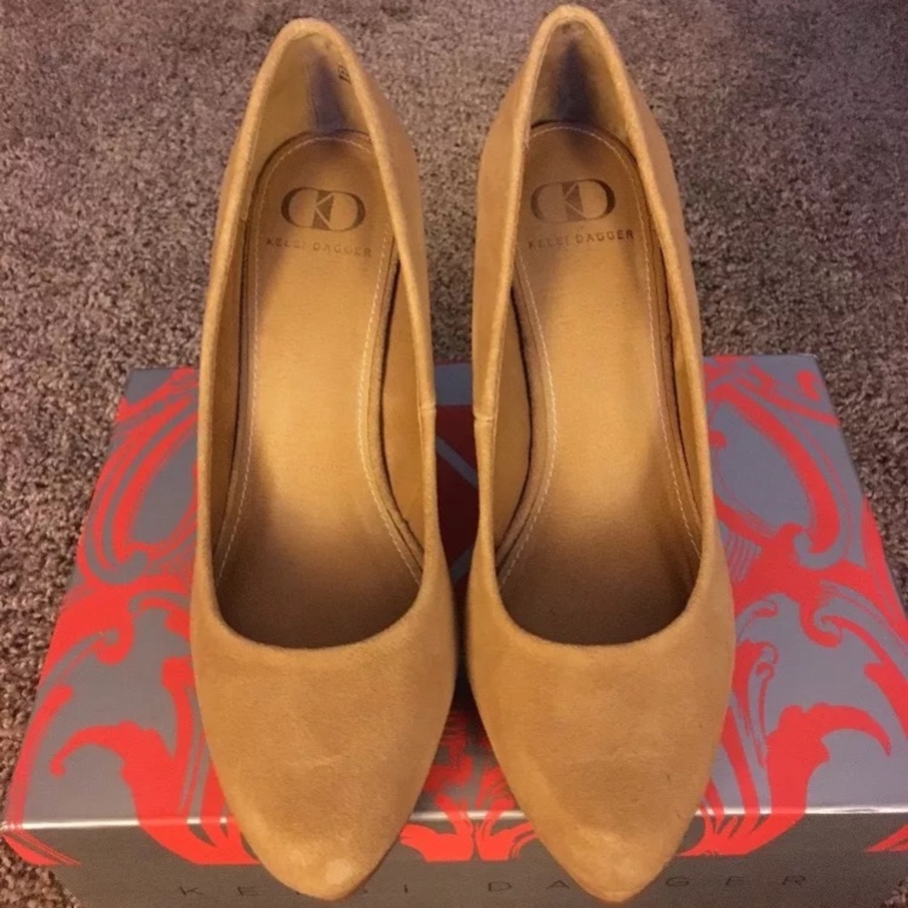 Kelsi Dagger Danelle Suede Shoe size 7.5