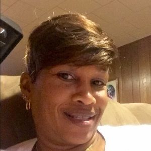 Meet your Posher, Rose