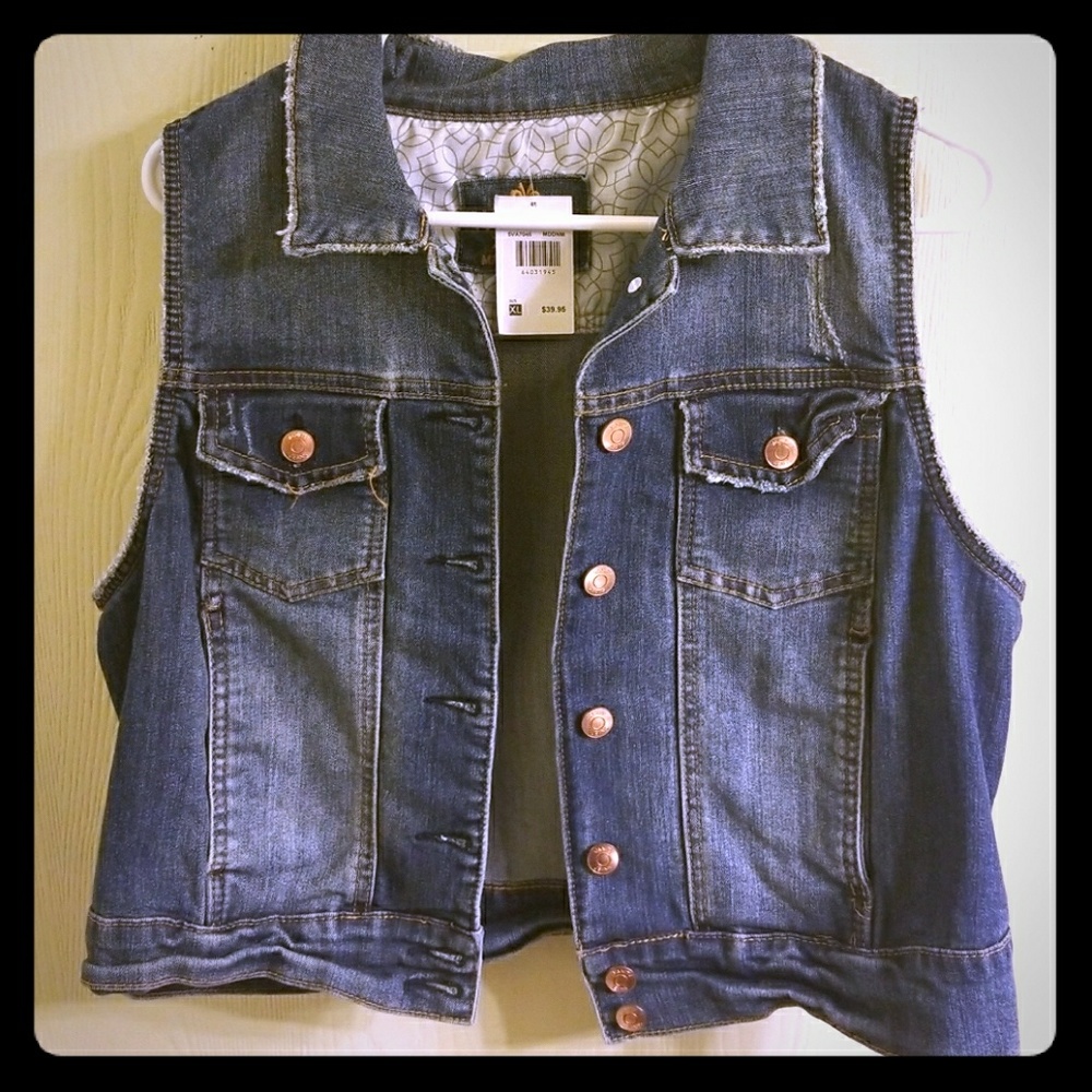 Vanity jean top