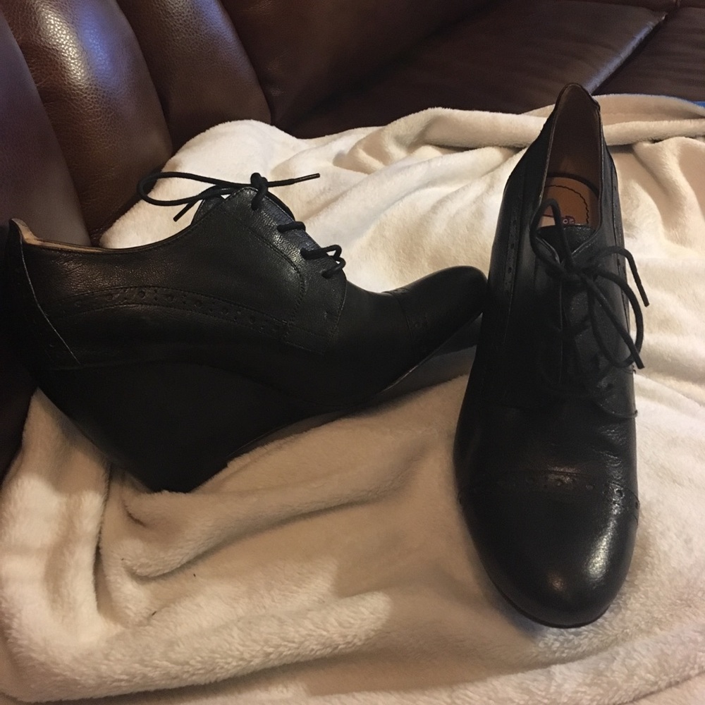 Lace up Bootie