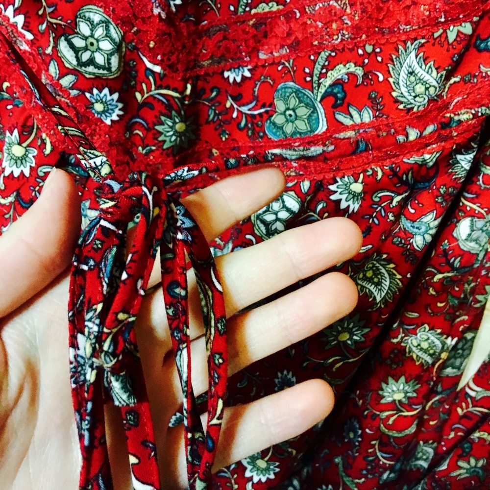 NWOT Red Boho Bell Sleeve Dress - Picture 5 of 6