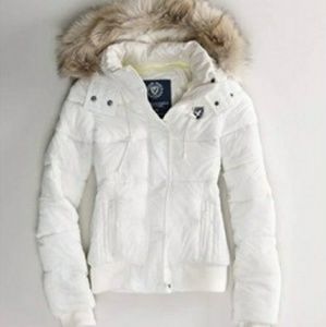 NWOT American Eagle Puffer Jacket