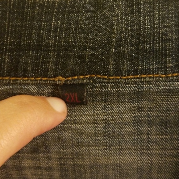 Jean jacket - Picture 2 of 4