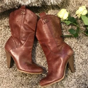 American Eagle women's boots